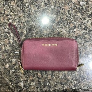 Michael Kors wristlet
